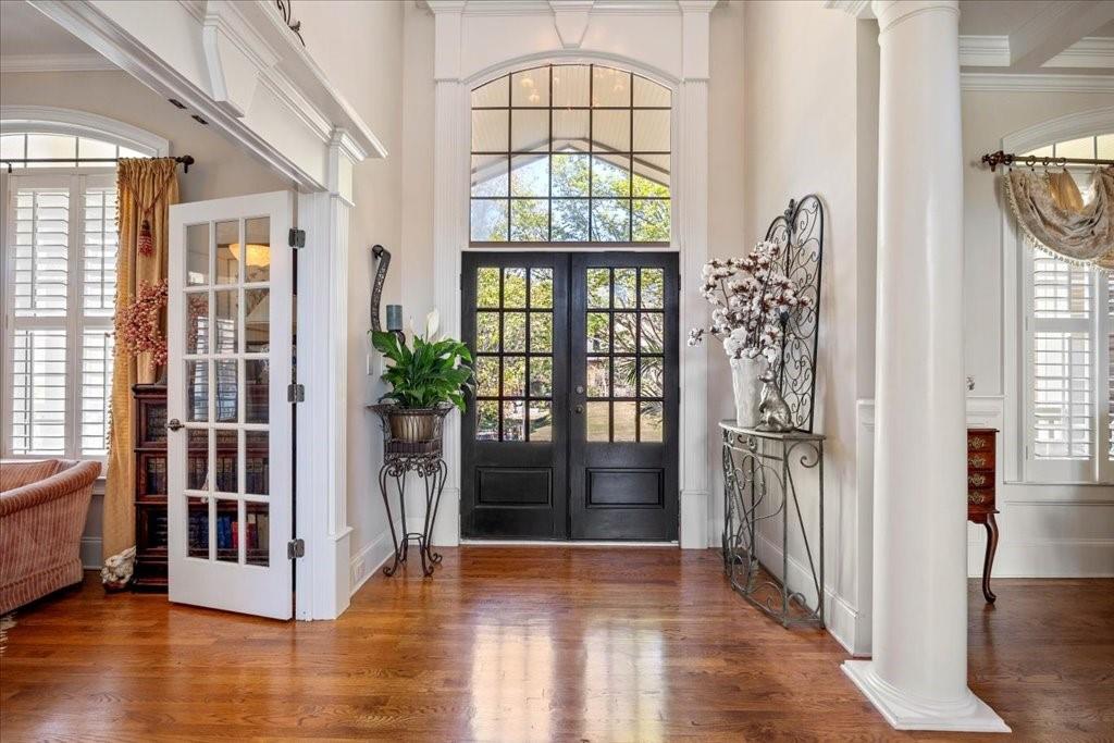802 Pathview Court