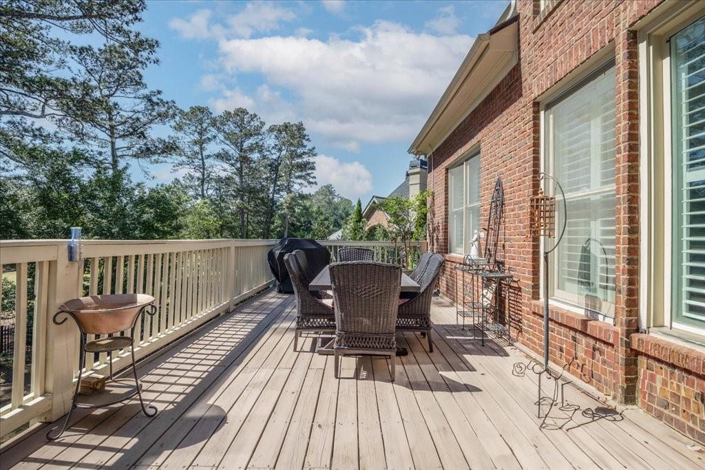 802 Pathview Court