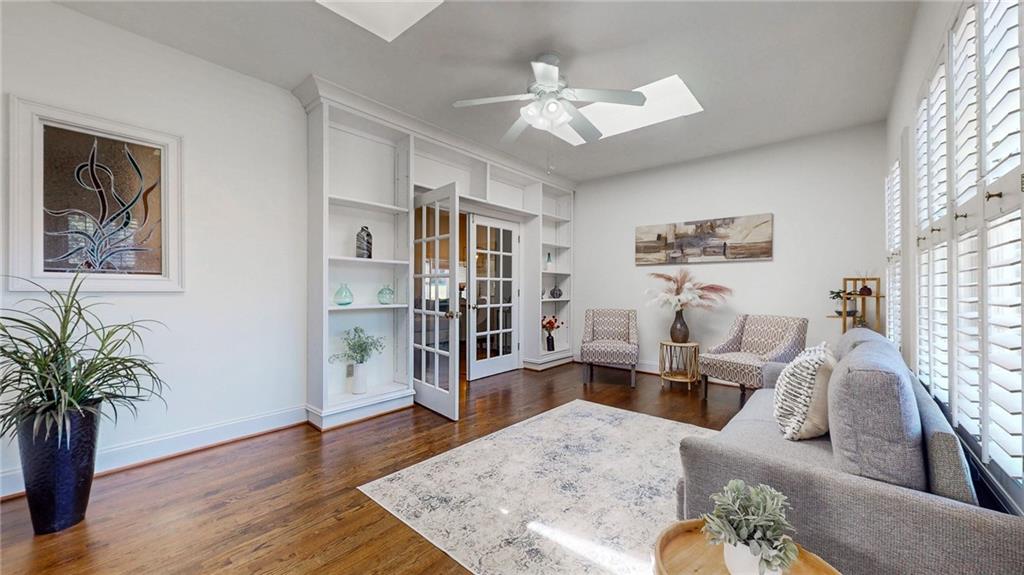 2166 Heritage Heights