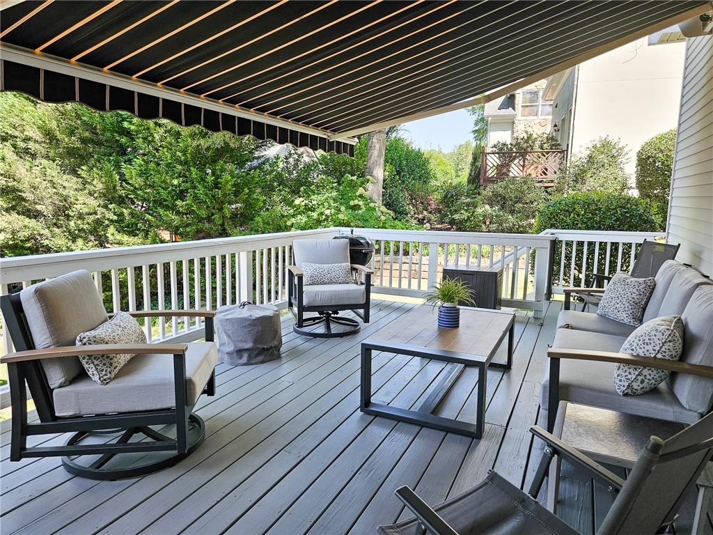 2166 Heritage Heights