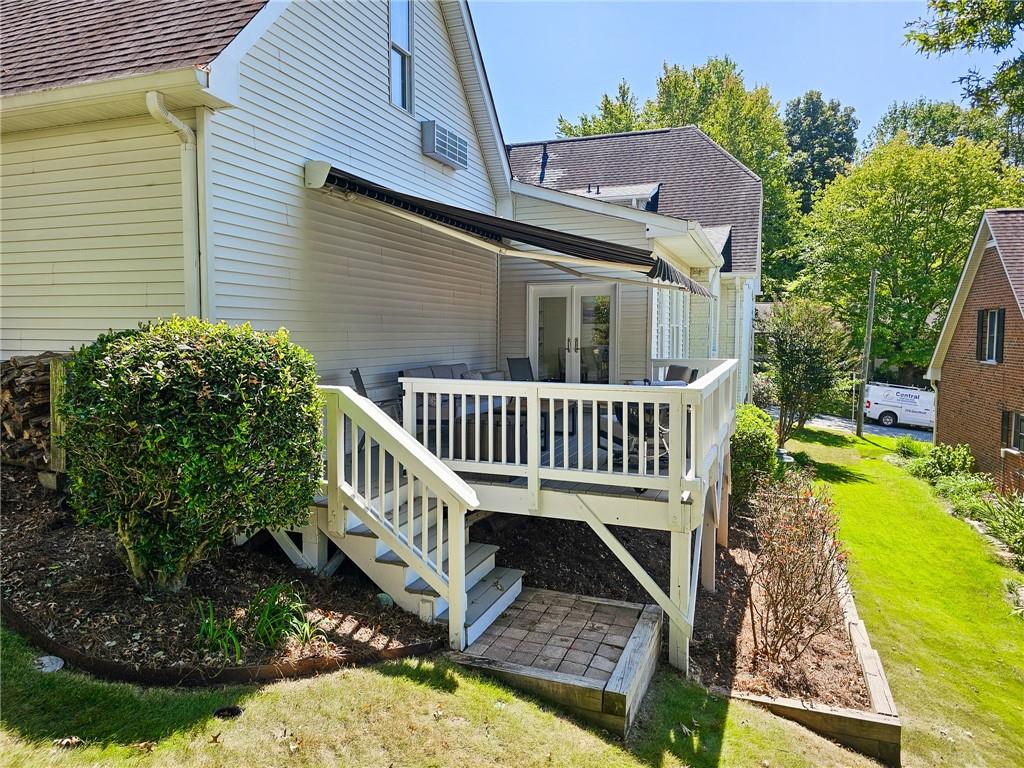 2166 Heritage Heights