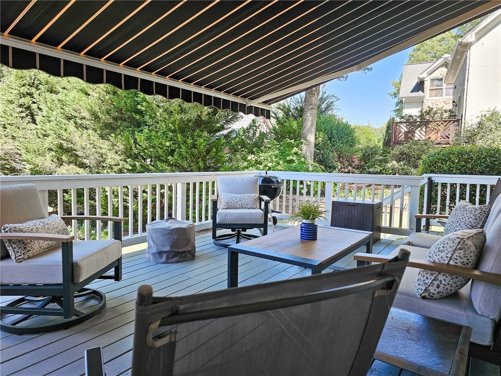 2166 Heritage Heights