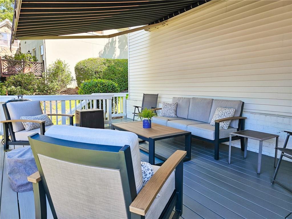 2166 Heritage Heights