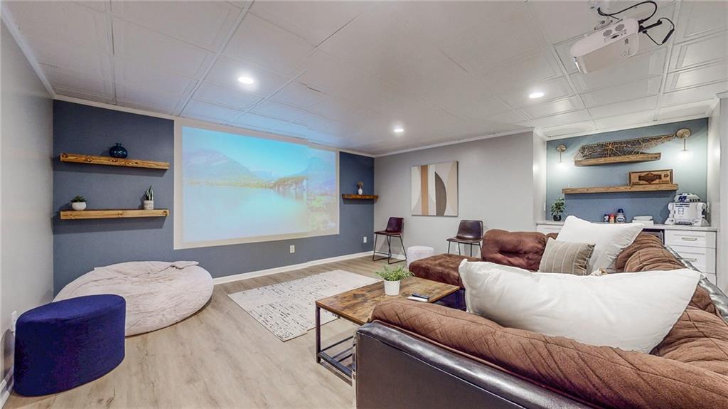 2166 Heritage Heights