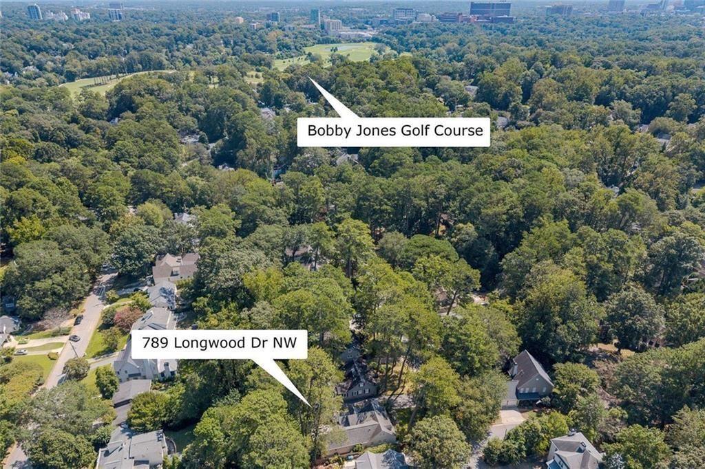 789 Longwood Drive NW