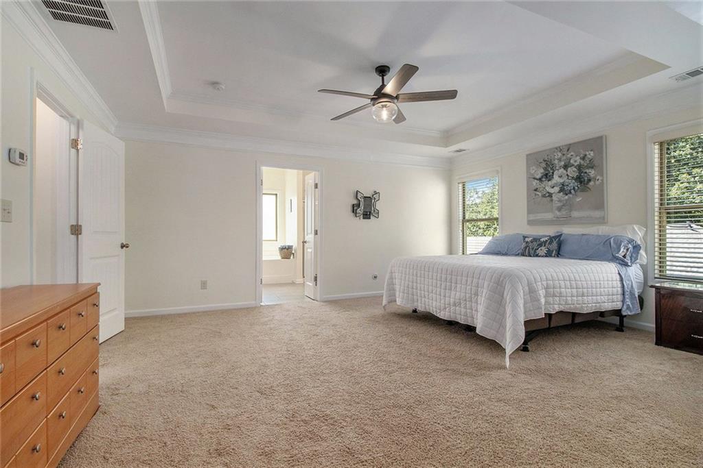 404 Providence Walk Street