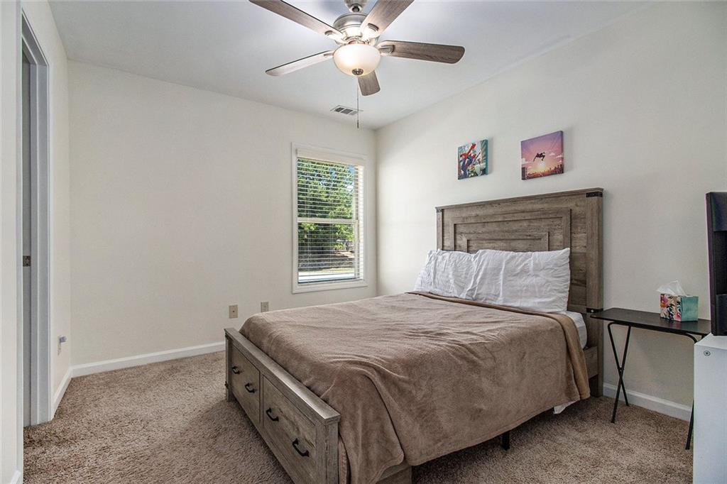 404 Providence Walk Street