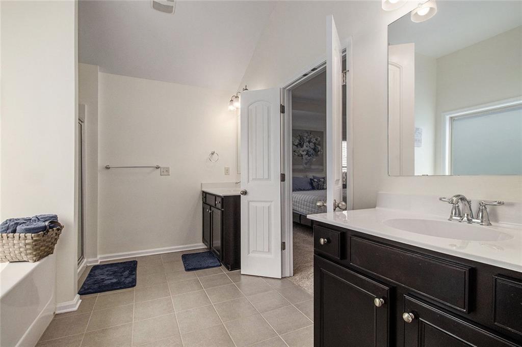 404 Providence Walk Street