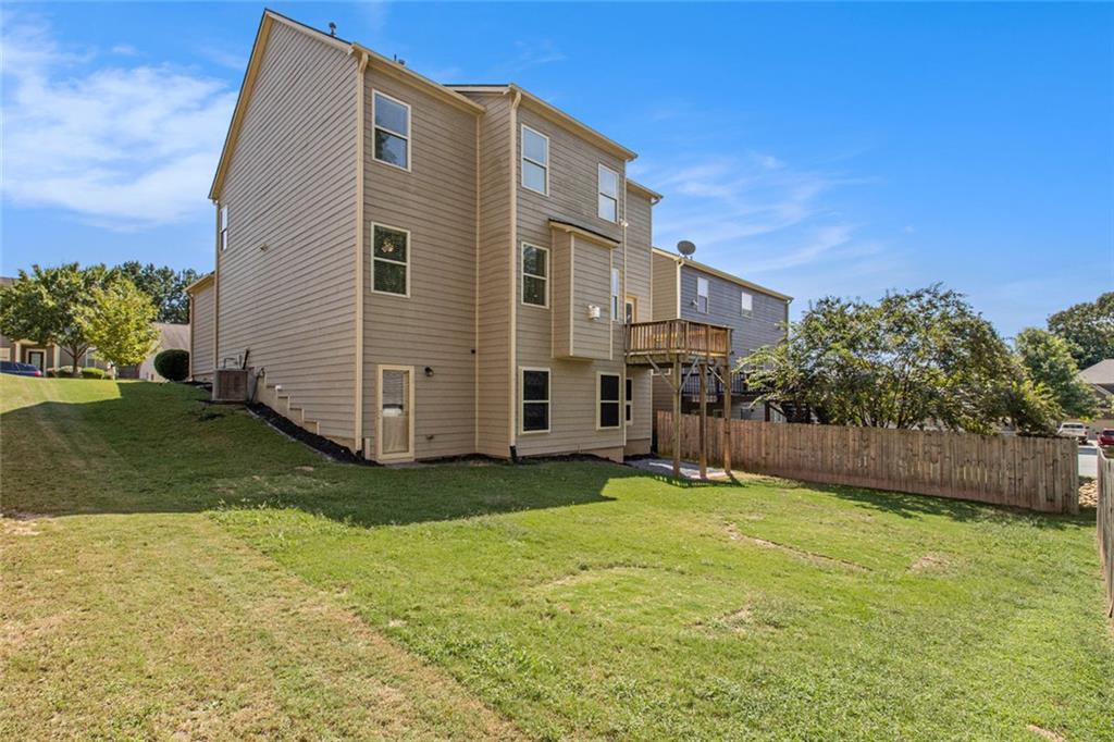 404 Providence Walk Street