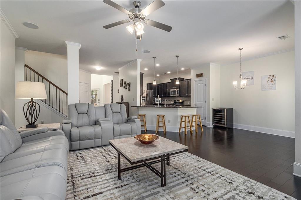 404 Providence Walk Street