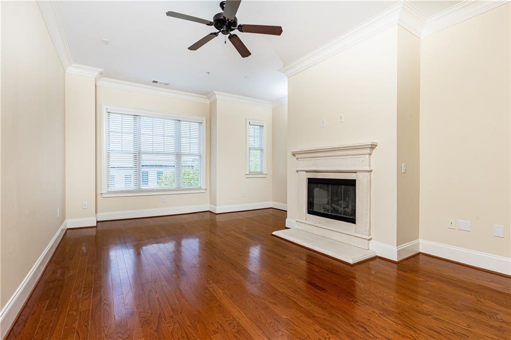 3635 E Paces Circle NE Unit 1311