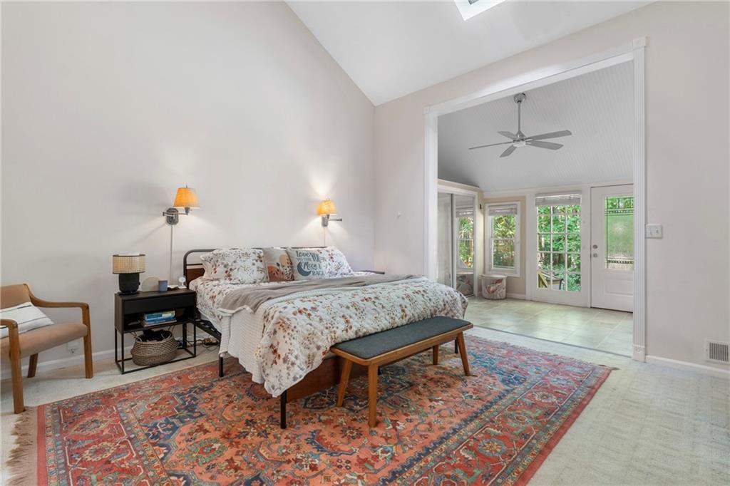 4060 Laurel Ridge Trail SE