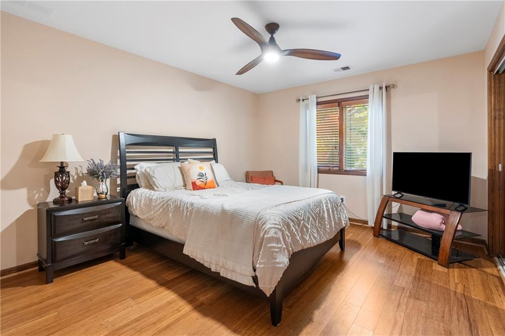 4060 Laurel Ridge Trail SE