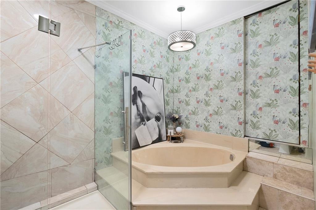 4060 Laurel Ridge Trail SE