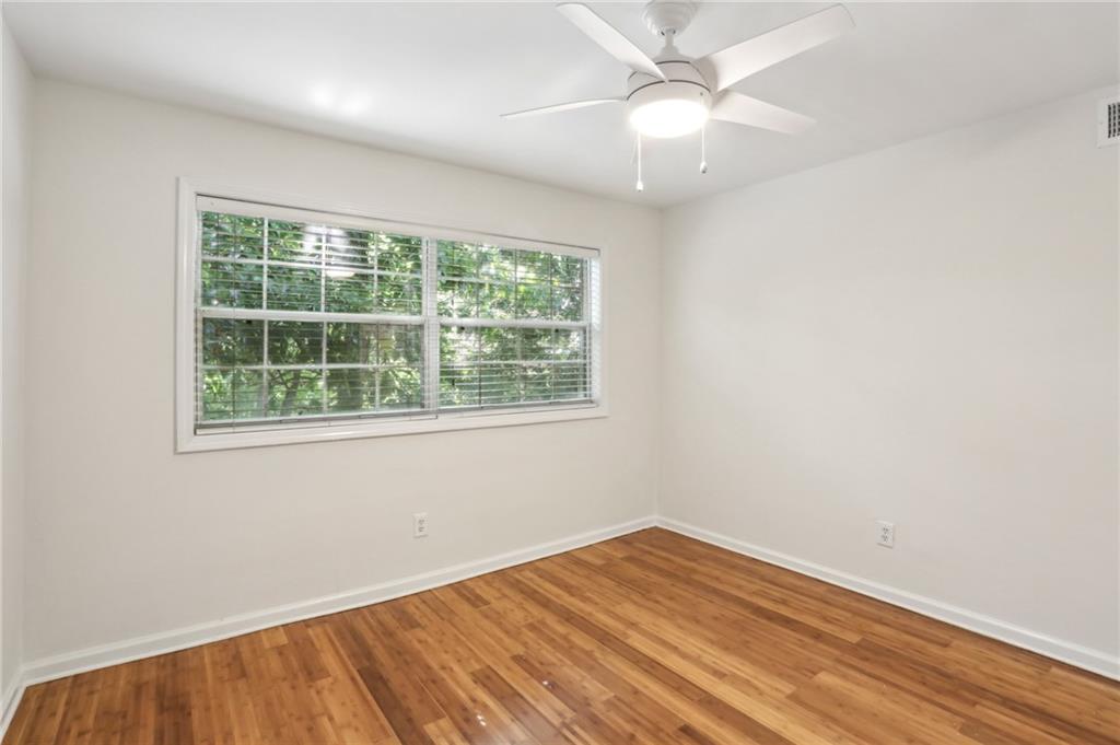 311 Peachtree Hills Avenue NE Unit 13B