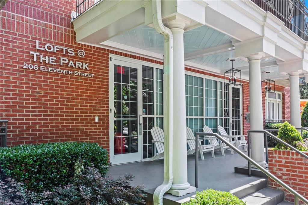 206 11th Street NE Unit 701