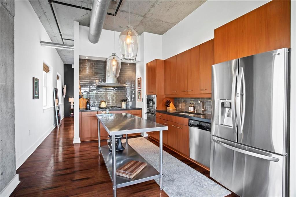 206 11th Street NE Unit 701