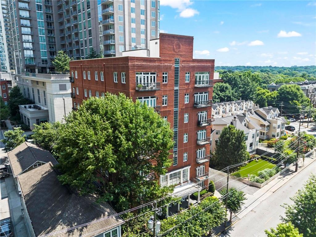206 11th Street NE Unit 701