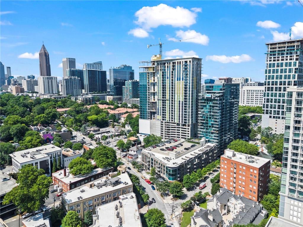 206 11th Street NE Unit 701