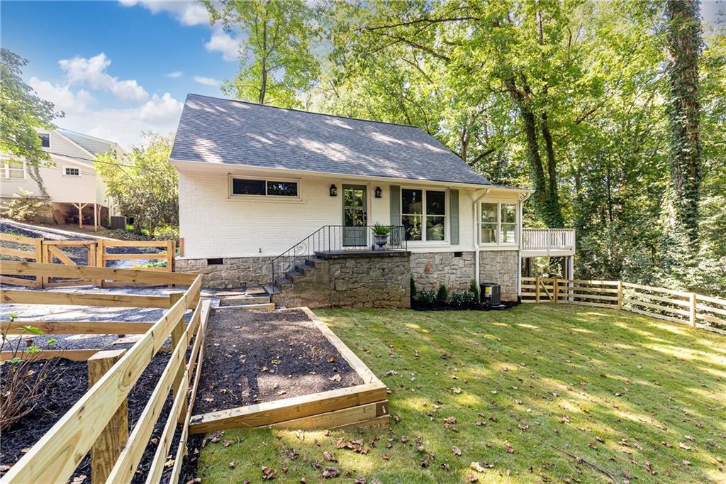 2891 Ridgemore Road NW