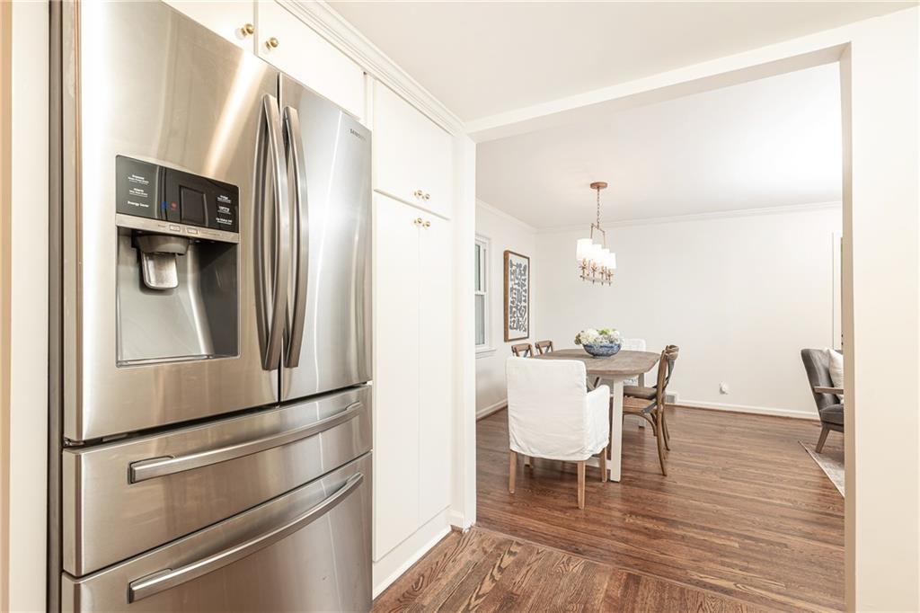 2891 Ridgemore Road NW