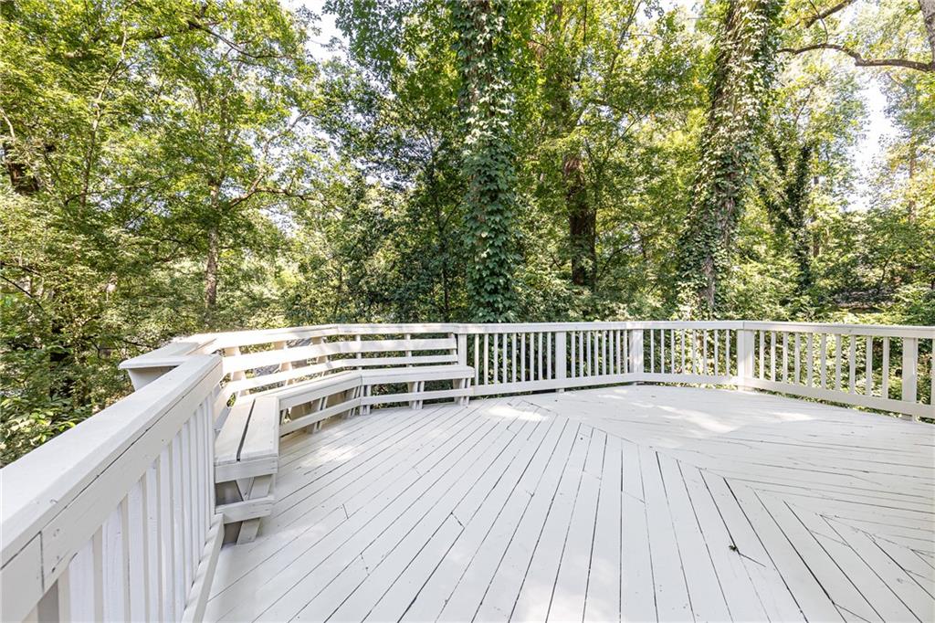 2891 Ridgemore Road NW