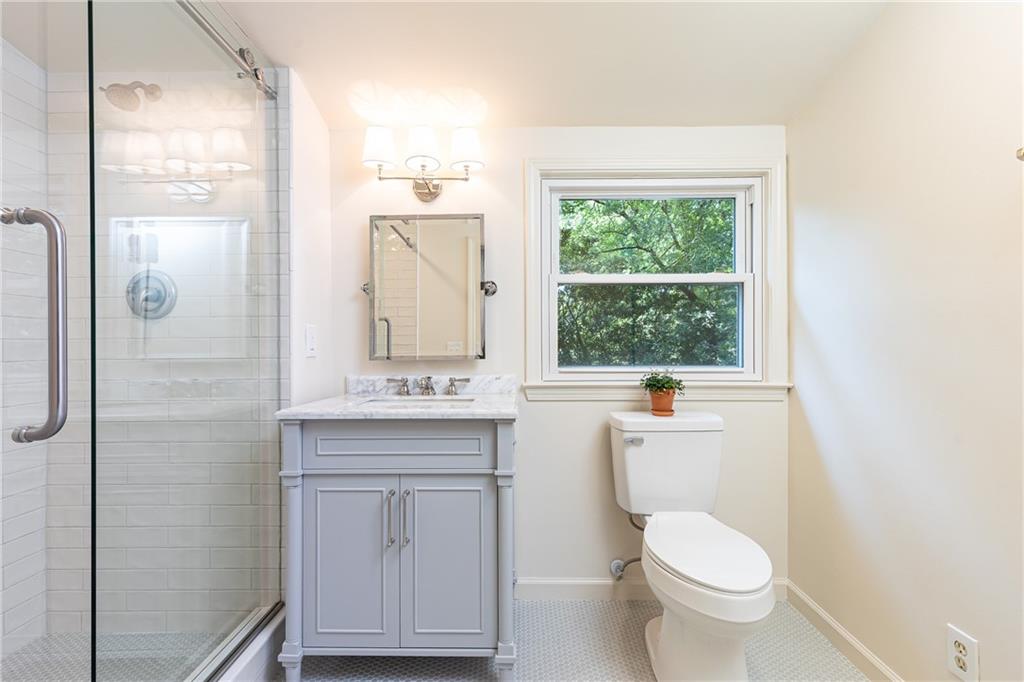 2891 Ridgemore Road NW