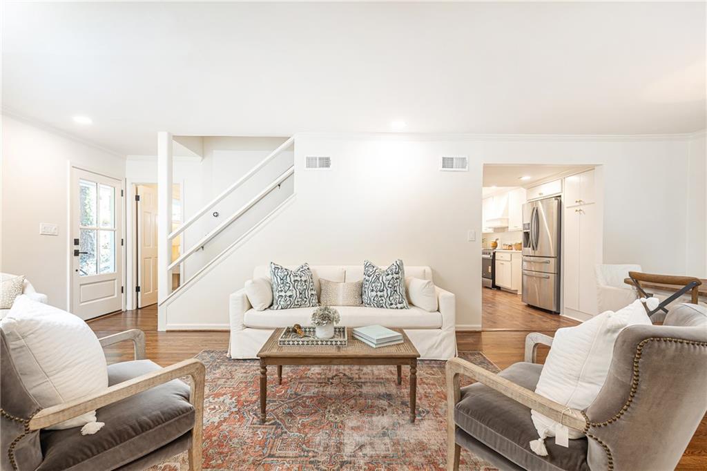 2891 Ridgemore Road NW