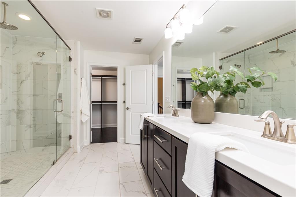 2160 Prestwick Court