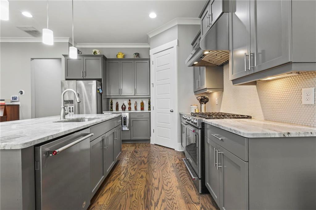 1914 Coal Place