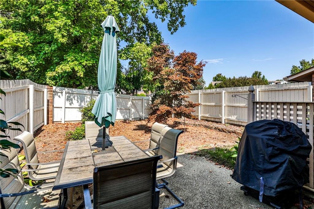 4037 Fawn Run