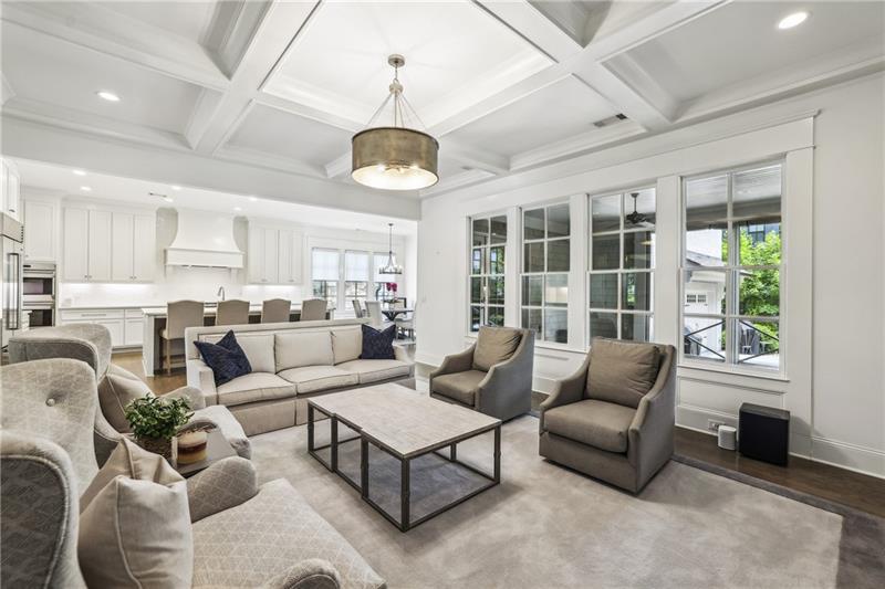 280 Chastain Park Drive NE