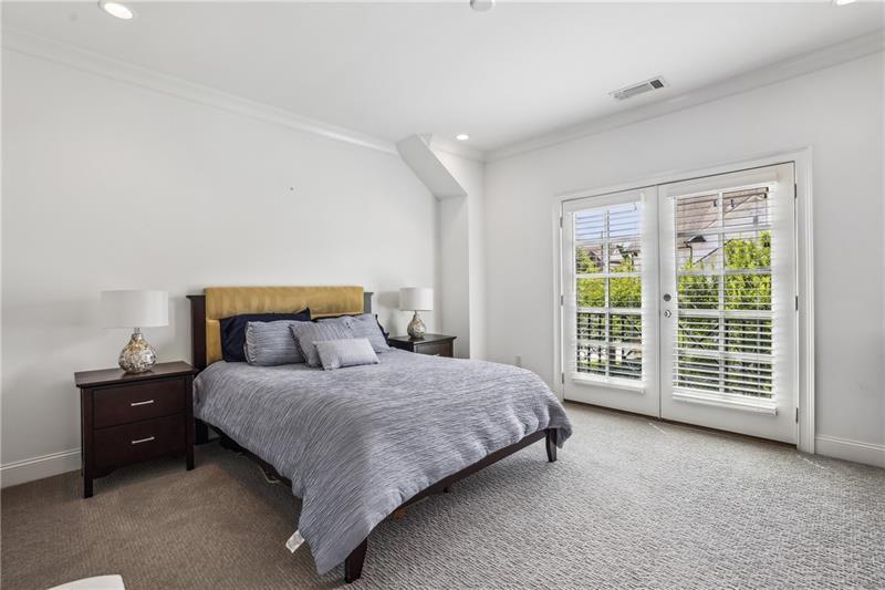 280 Chastain Park Drive NE