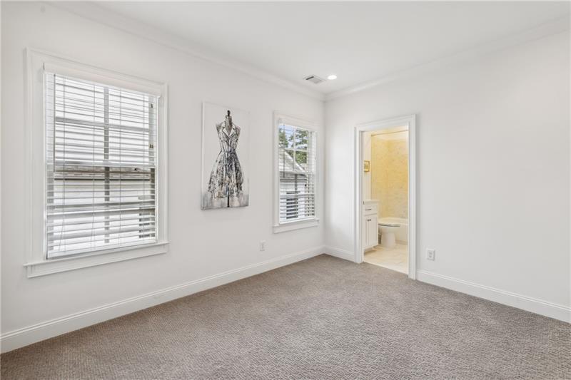 280 Chastain Park Drive NE