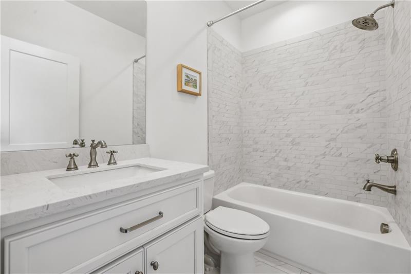 280 Chastain Park Drive NE