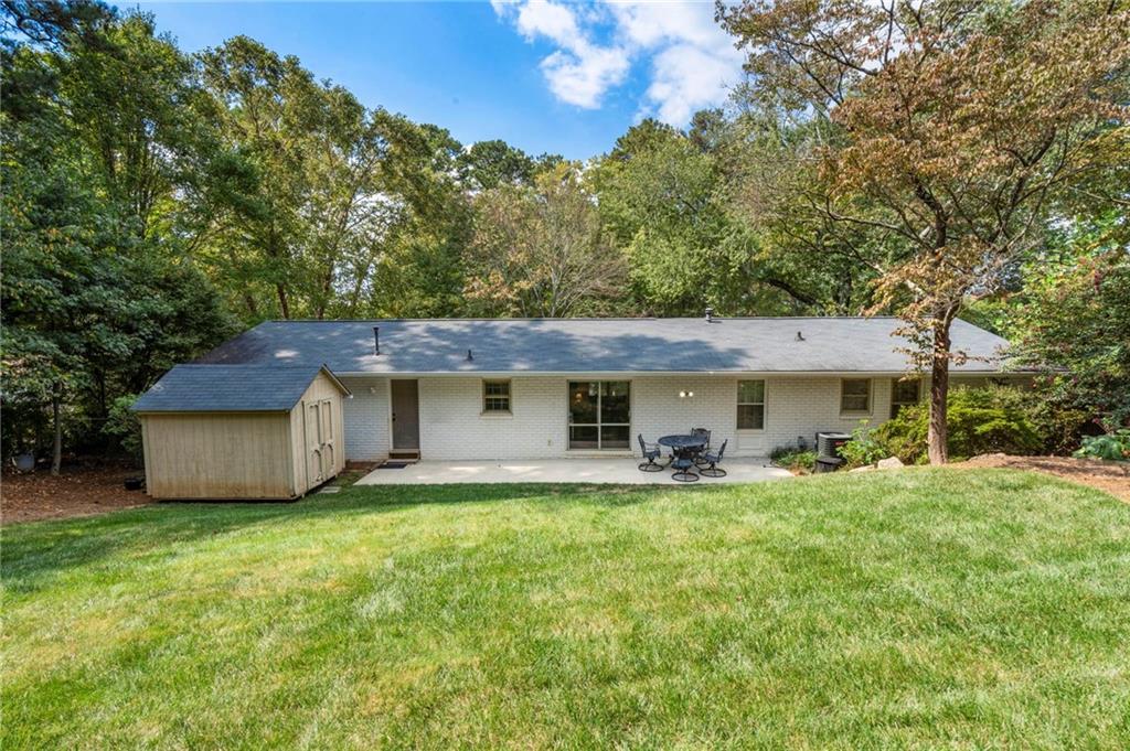 4143 Commodore Drive