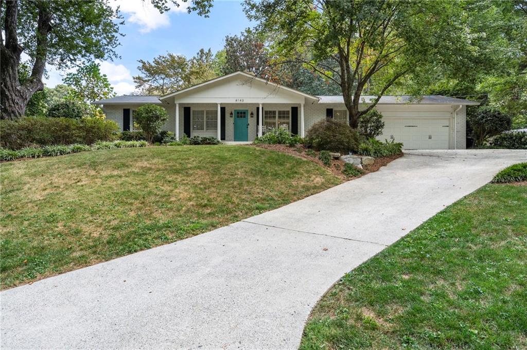 4143 Commodore Drive