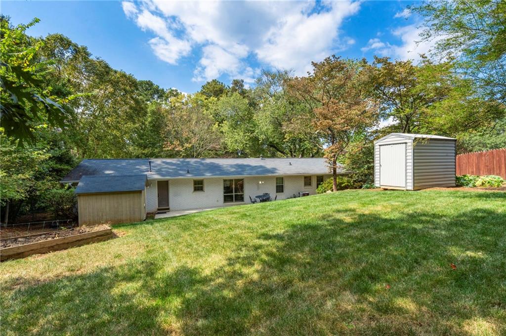 4143 Commodore Drive