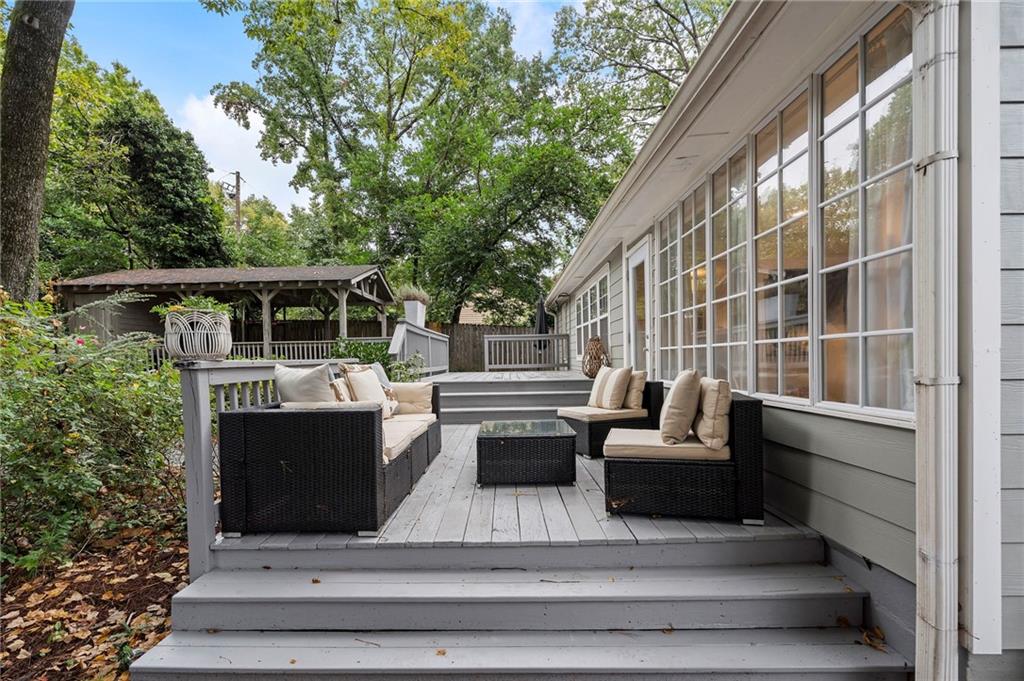 25 Karland Drive NW