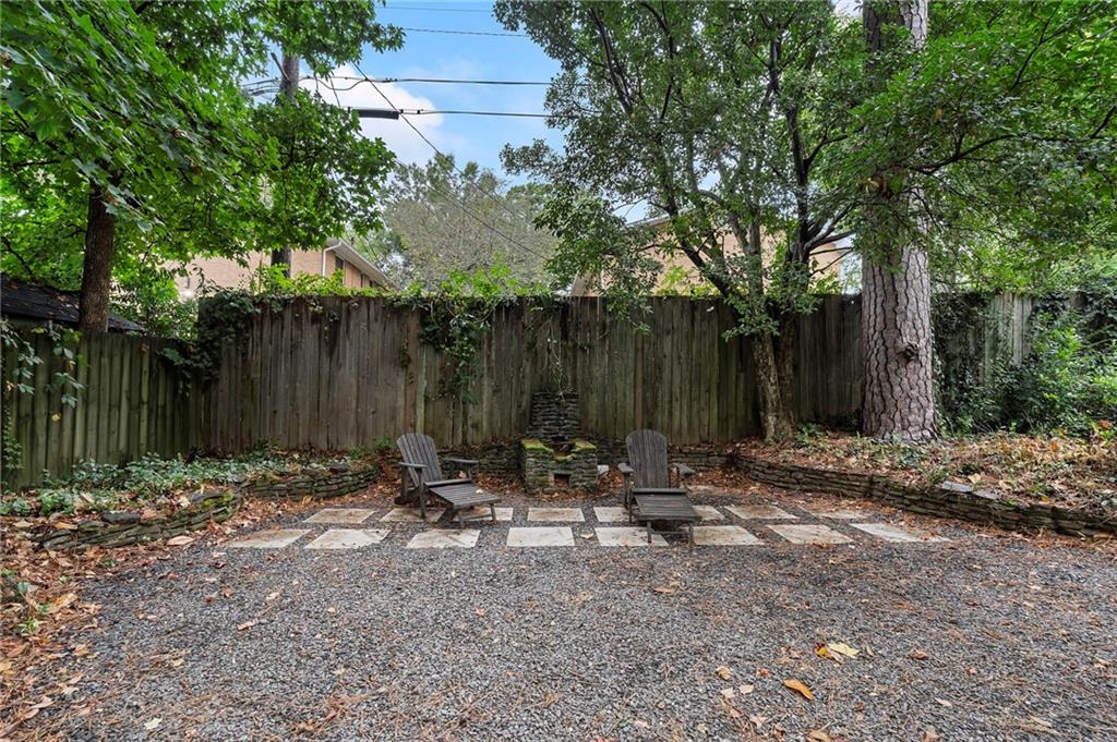 25 Karland Drive NW