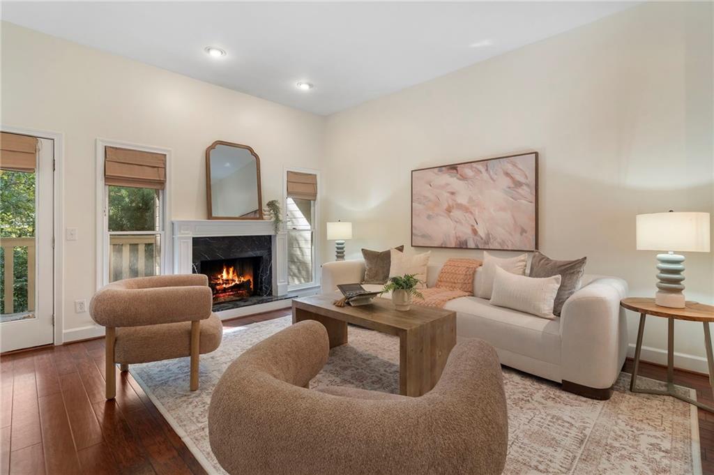 1467 Monroe Drive Unit 11