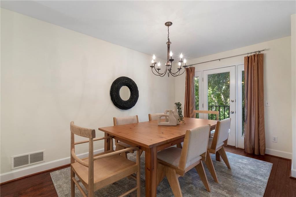 1467 Monroe Drive Unit 11