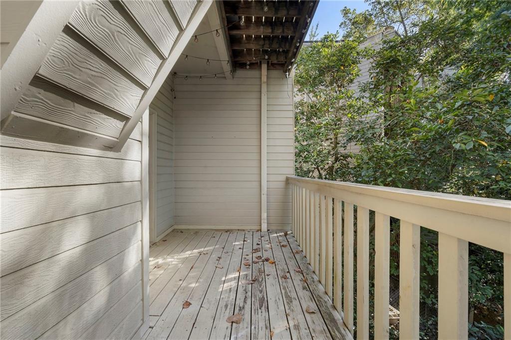 1467 Monroe Drive Unit 11