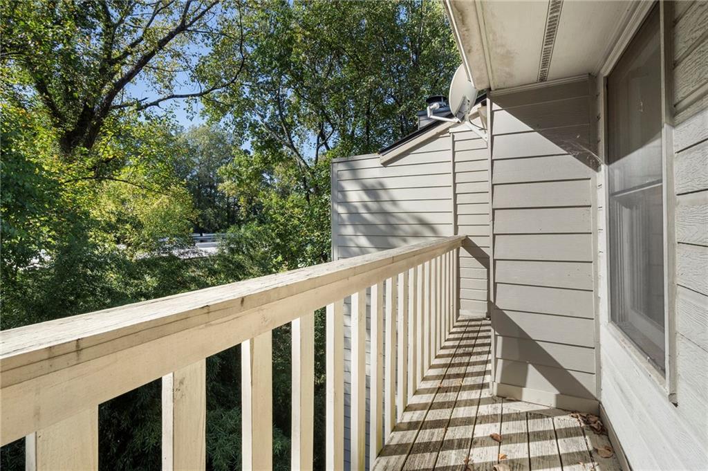 1467 Monroe Drive Unit 11