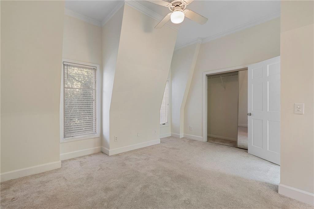 1467 Monroe Drive Unit 11