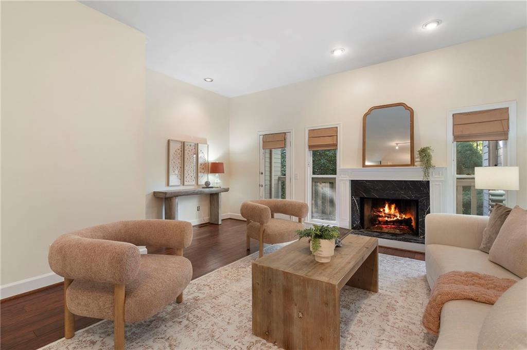 1467 Monroe Drive Unit 11