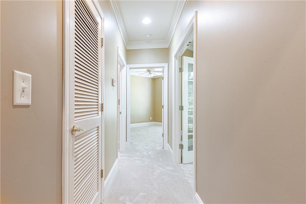4100 Paces Walk SE Unit 2104