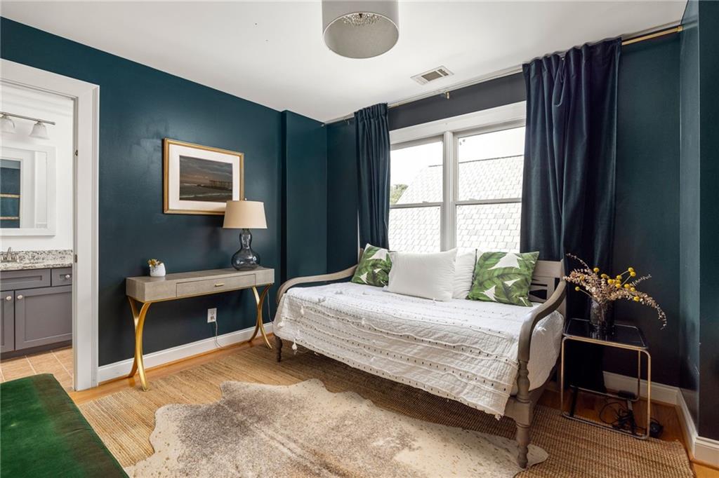 776 Fulton Terrace SE