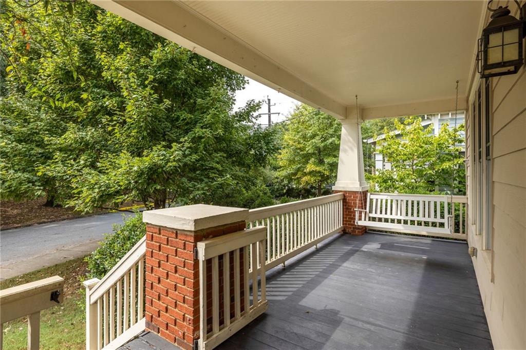 776 Fulton Terrace SE