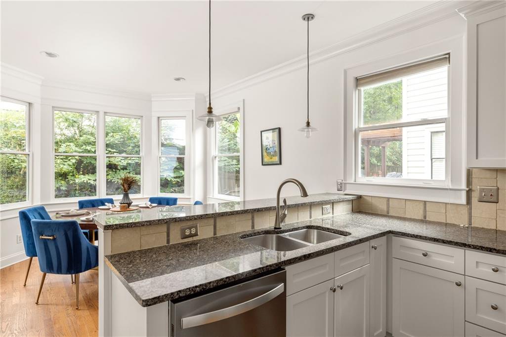 776 Fulton Terrace SE